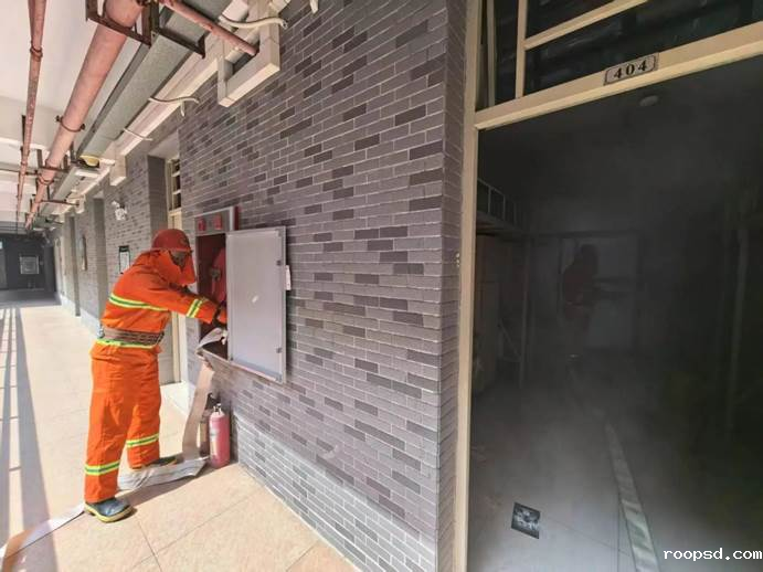 d7247d93ebf9cadc026610eb4e06170e