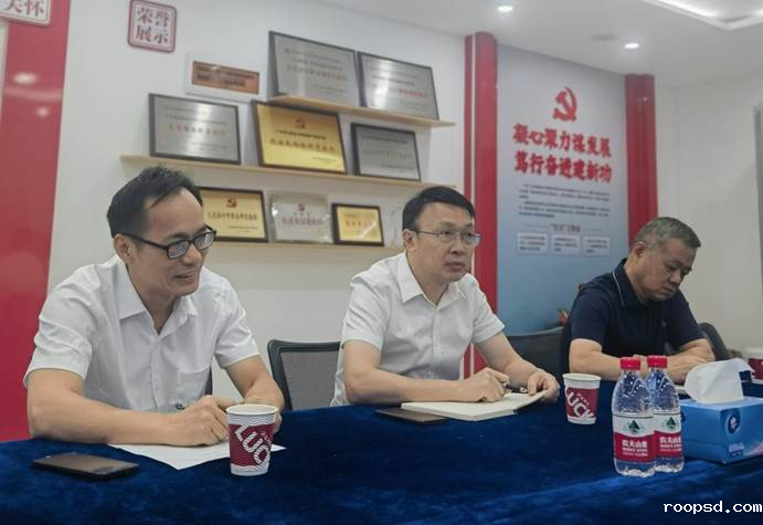 a06f1092f0aa137011baeb8fef8b351