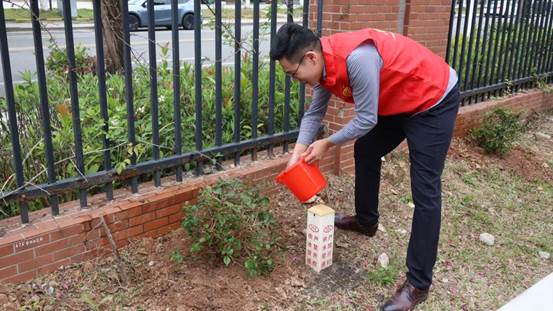 40446f8ed28a8612d337b19e47b27398