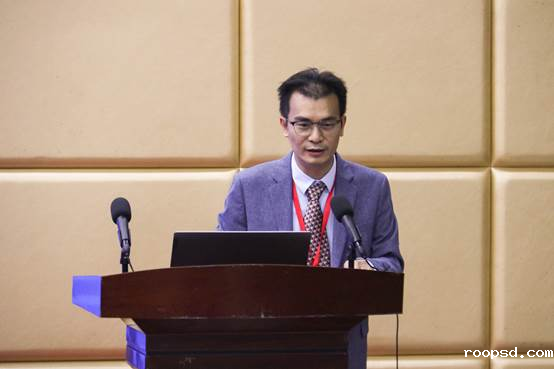 主持会议 杨海弟 陈妍 (3)