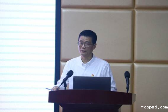 林源教授发言 (13)李颖燕