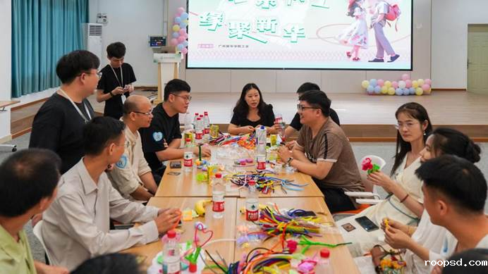 daed104a70ba9c239f2bb51a6c064c9